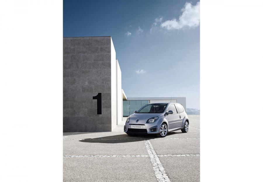  Renault Twingo RS 2008 года  (фото 17 из 143)